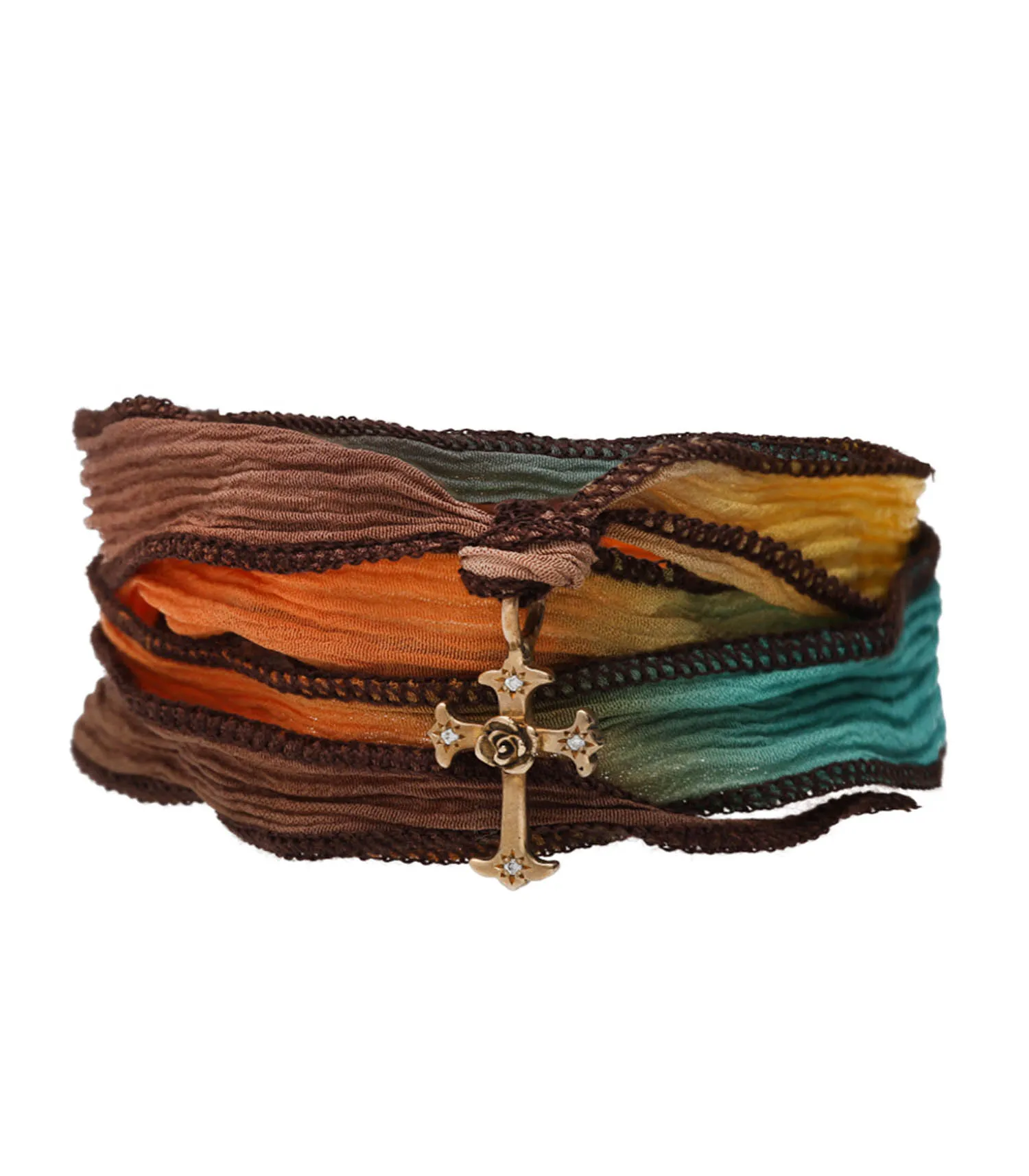 Bracelet en soie à nouer et charm Mariel Cross en bronze et diamant Catherine Michiels - Jane de Boy