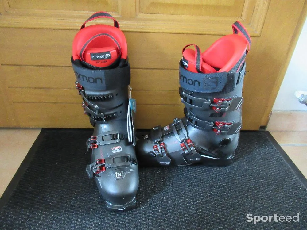 chaussures de ski alpin salomon neuf Ajouté le : 11/03/2023