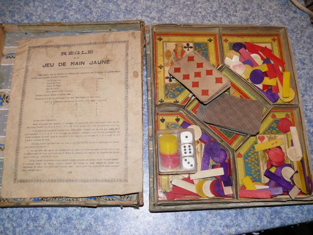 jeu de nain jaune ( années 30-40 )
