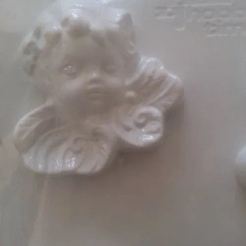 Moules a relief pour creation anges de noel