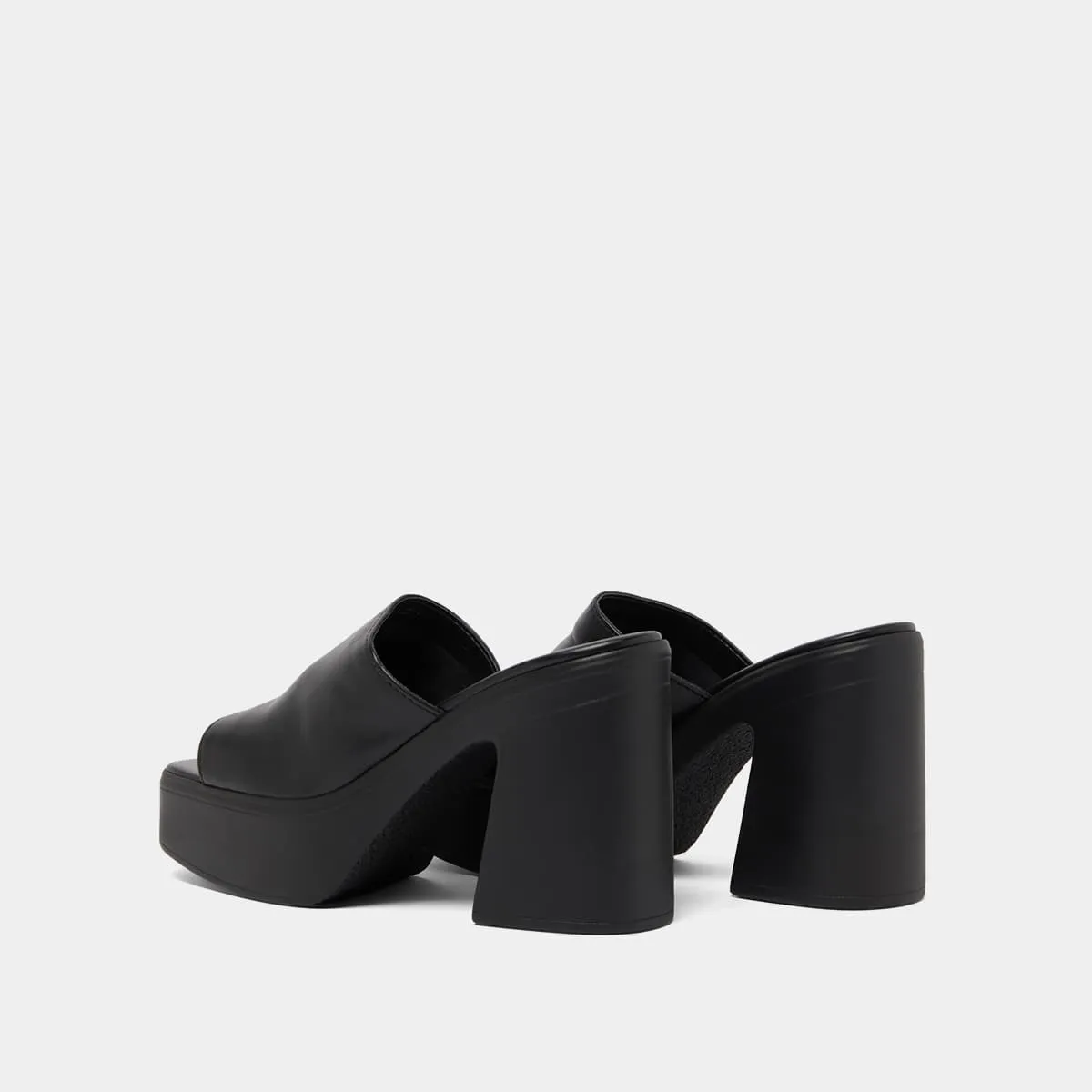 Mules à bouts ouverts et plateformes en cuir noir pour Femme | Jonak